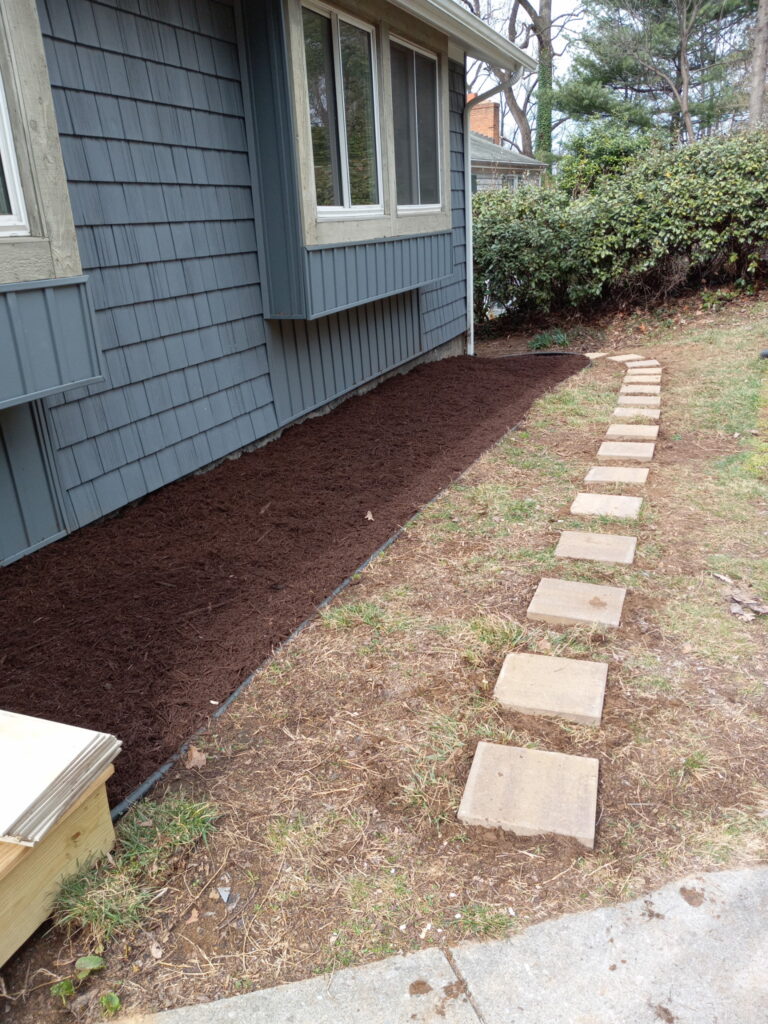 Custom flagstone walkway and garden path design in Salem Virginia.
